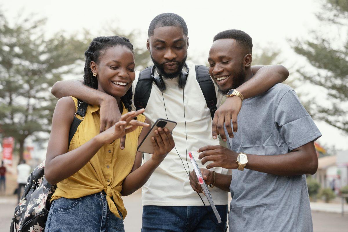 Si l’on retire les réseaux sociaux, quelle utilité auraient ceux qui se prétendent influenceurs pour ce pays et surtout pour leurs abonnés ?